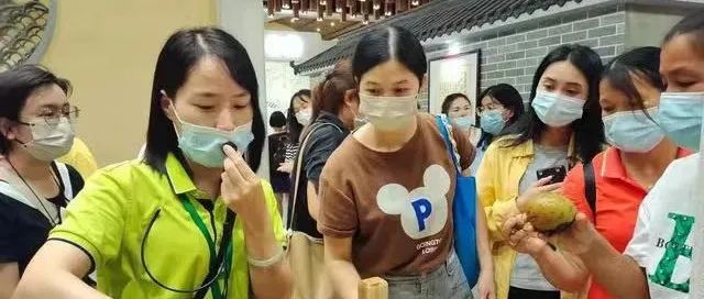 怀集创业巾帼到广宁县开展贷款贴息项目交流活动